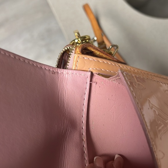 Louis Vuitton Monogram Vernis Mott Mini Handbag - Picture 8 of 12